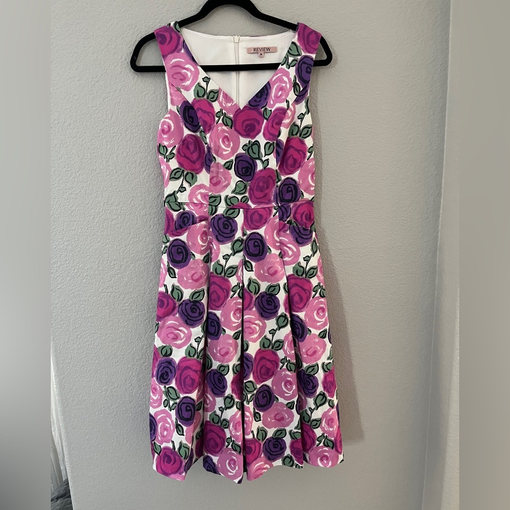 Review Australia Rose dress size 10 (US size 6 or 8)